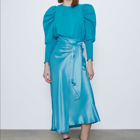 Zara satin effect skirt with knot - Picture 12 of 15